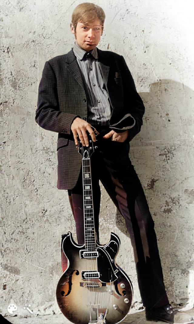 JOHNNY (Gitarre)